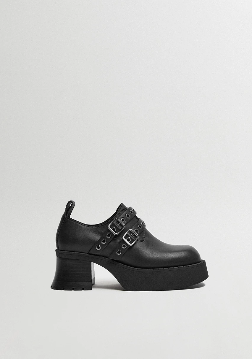 E8-Ute-Black-Brogues-cp-1