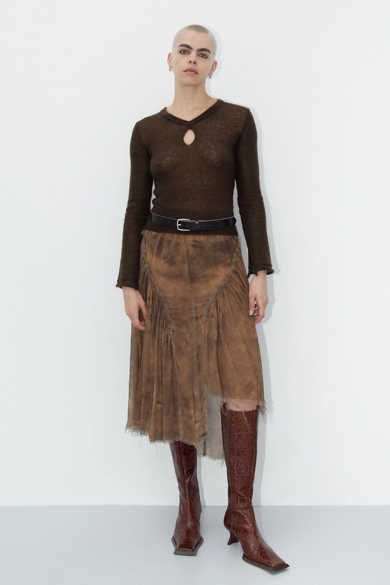 EC-miista-annael-brown-top-griselda-brown-skirt-TL