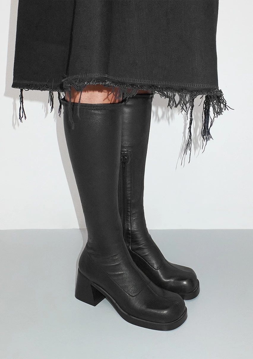 ec-miista-Hedy-Black-Boots-cp-1