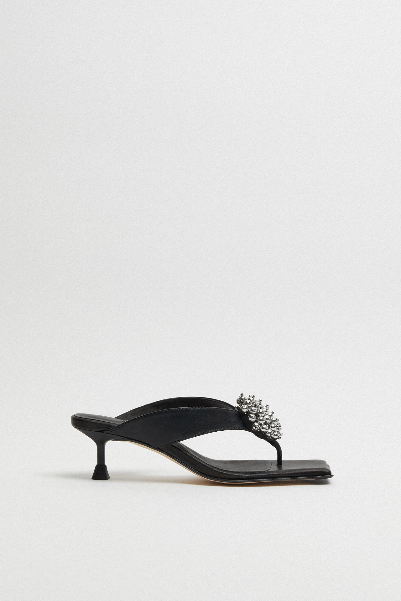 Miista-Narela-Black-Sandals-01
