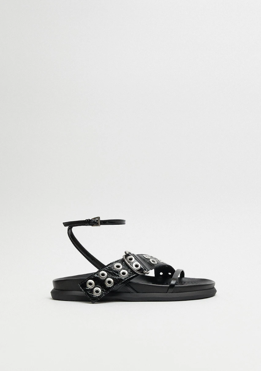 E8-Zilda-Black-Sandal-CP-1