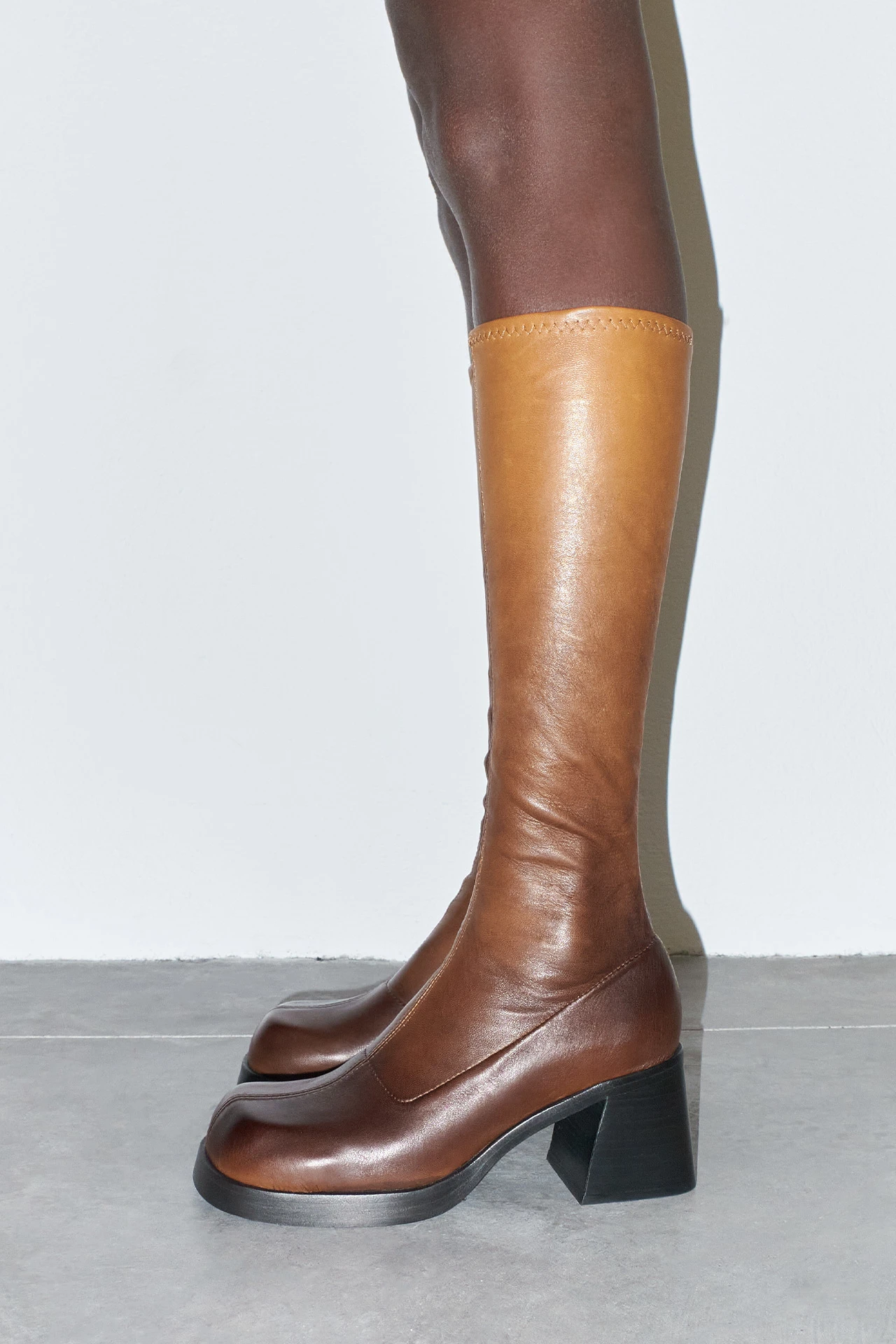 EC-miista-hedy-brown-degrade-tall-boots-02