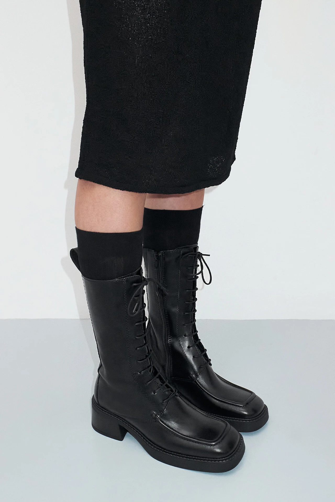 EC-E8-Agustina-Black-Ankle-Boots-01