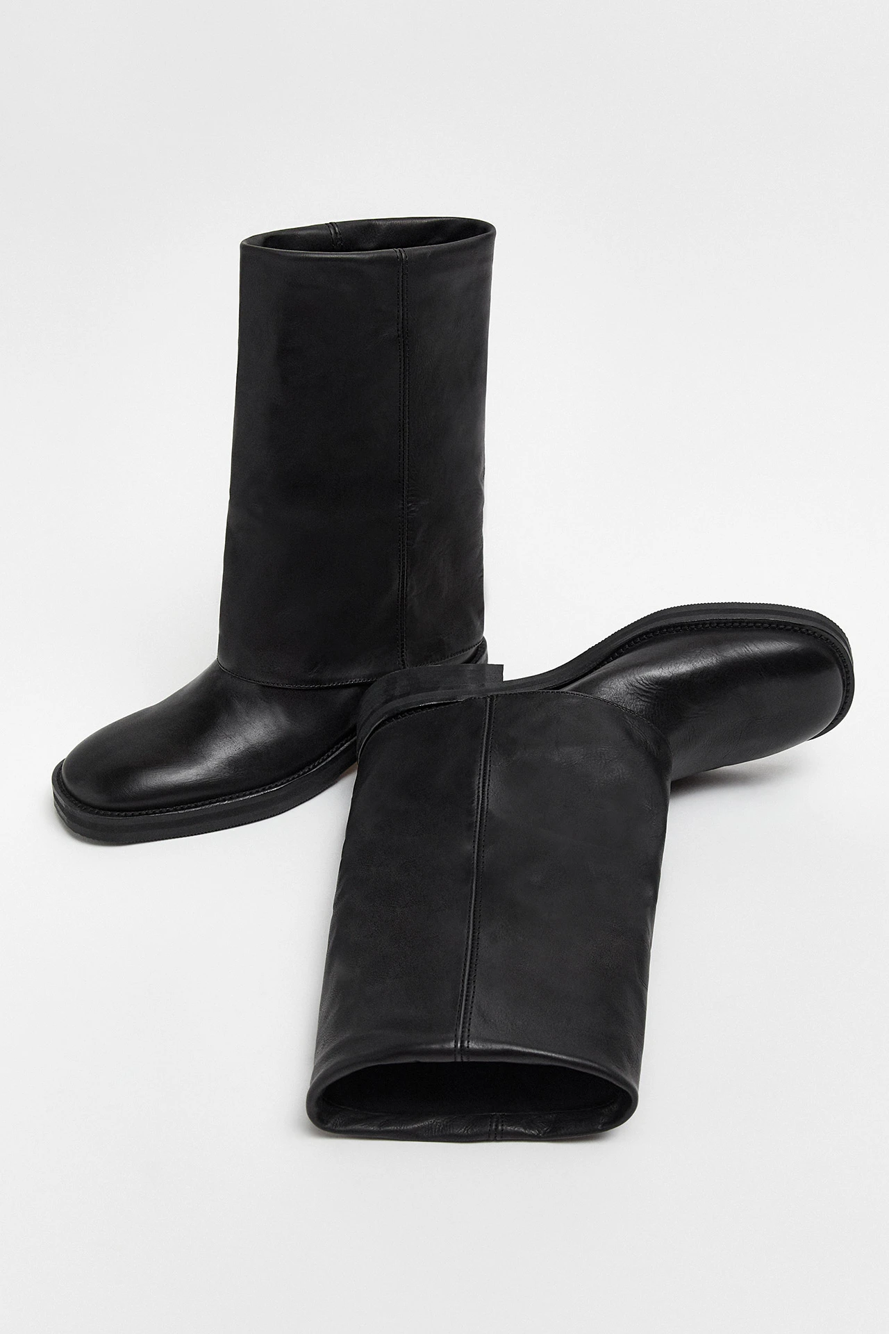 Miista-arden-black-ankle-boots-02