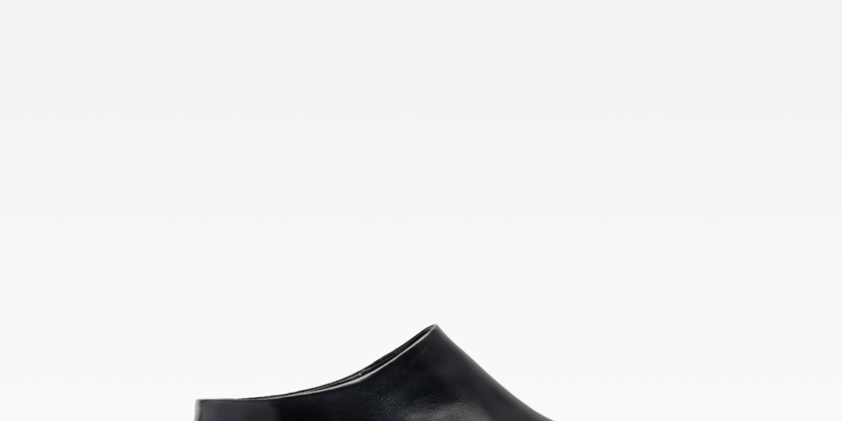 Kristi Black Mules // E8 by Miista Shoes // Made in Portugal