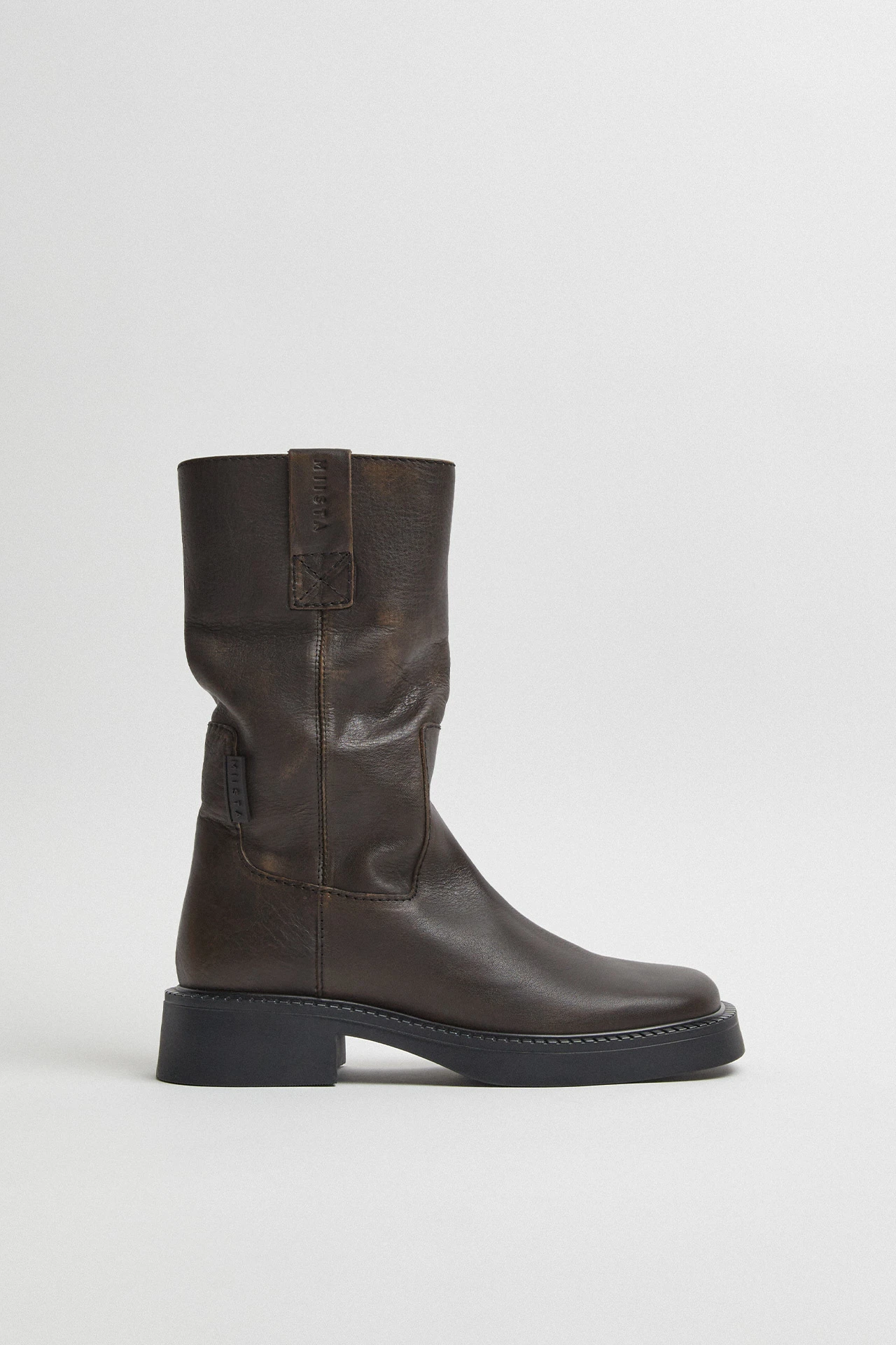 E8-aron-brown-boots-01