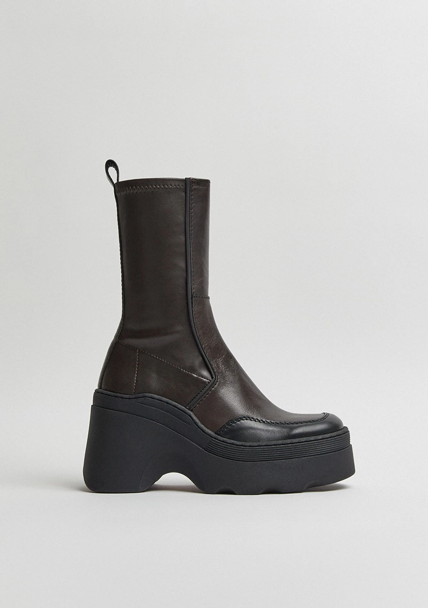 E8-deandra-brown-boots-CP-1
