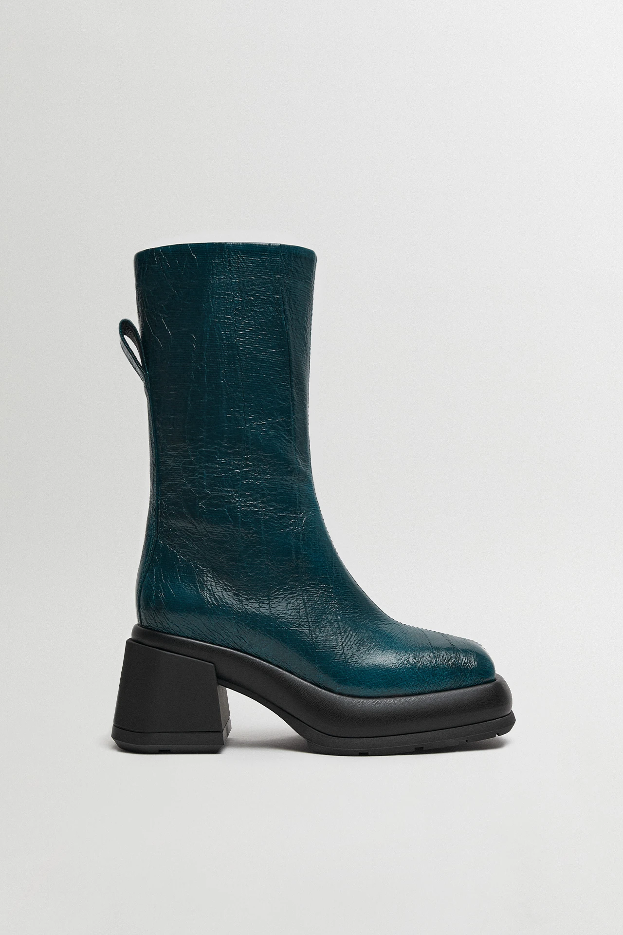 E8-Cassia-Blue-Boots-01