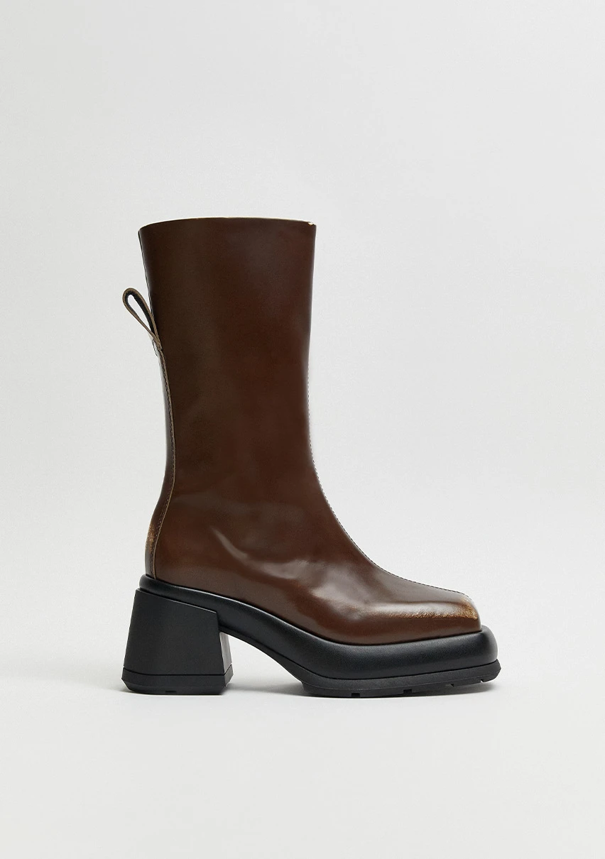E8-cassia-brown-ankle-boots-CP-1