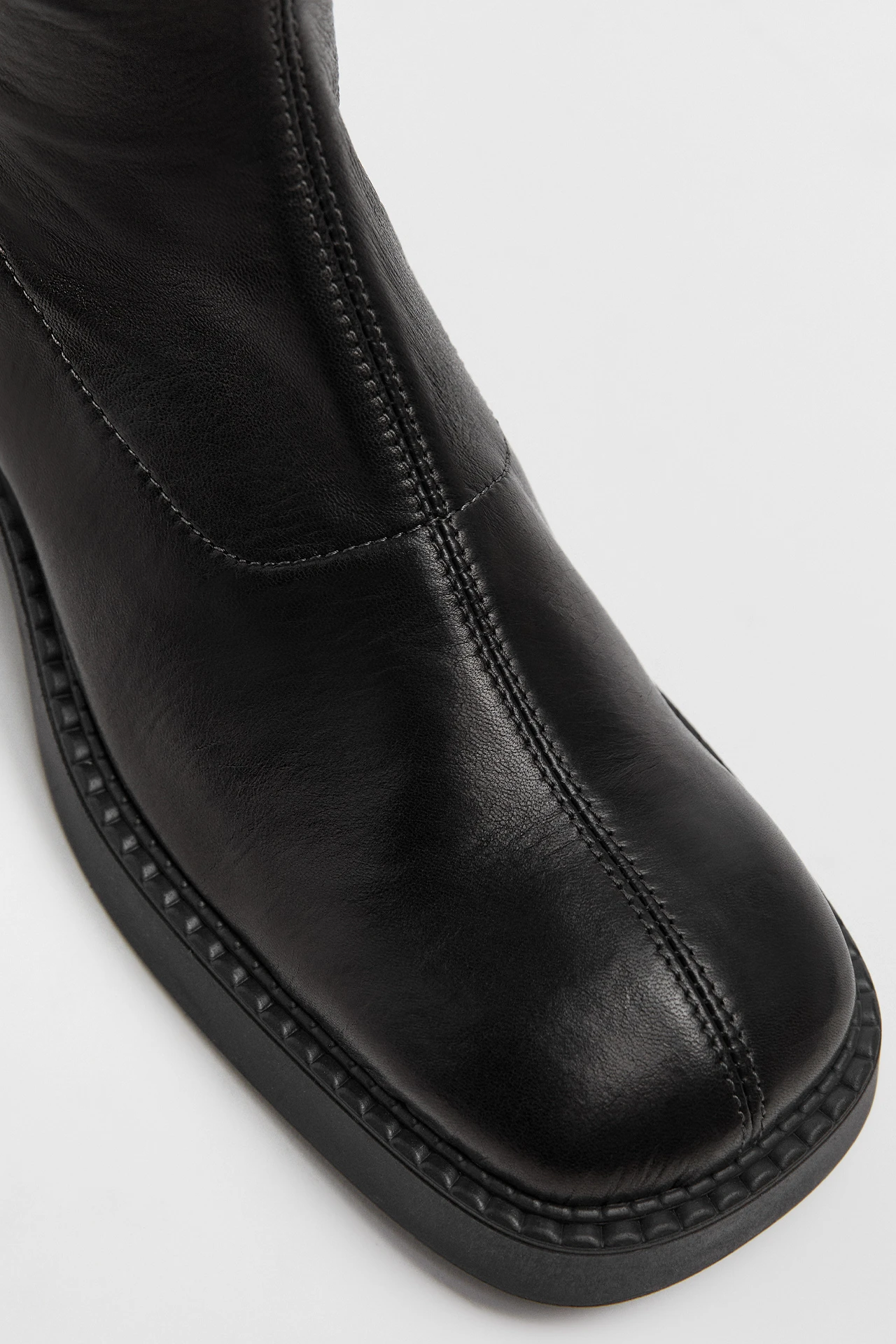 e8-Vero-black-strech-Boots-05