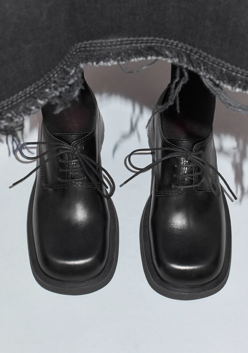 EC-E8-Althea-Black-Brogues-cp-2