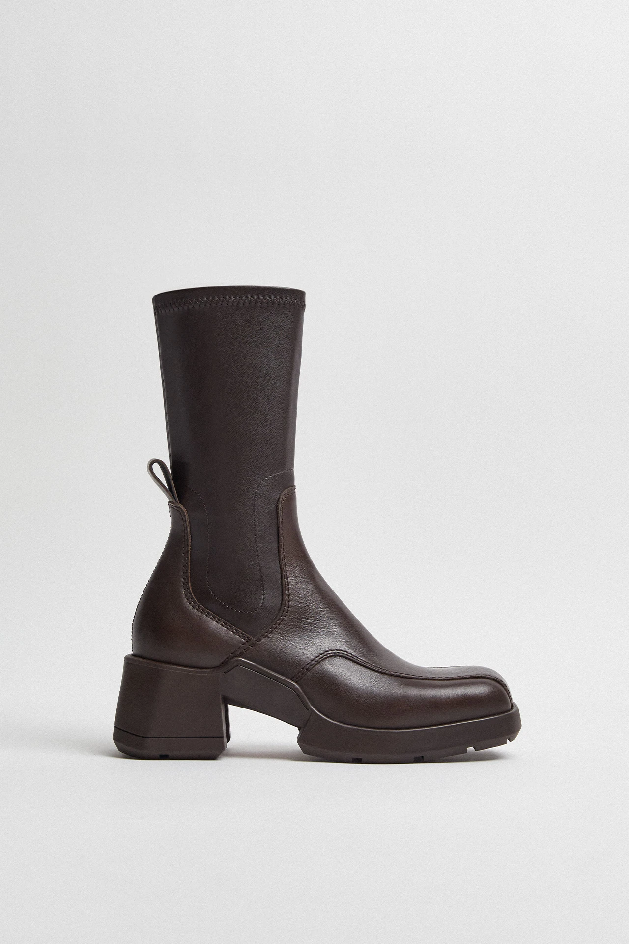 E8-viken-brown-boots-01