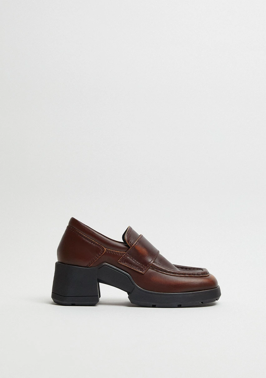 E8-Billie-Burgundy-Caramel-Loafer-CP-1