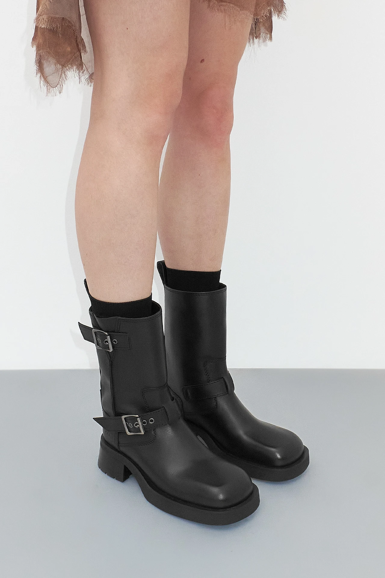 ec-e8-Renate-New-Black-Buckled-Ankle-Boots-01