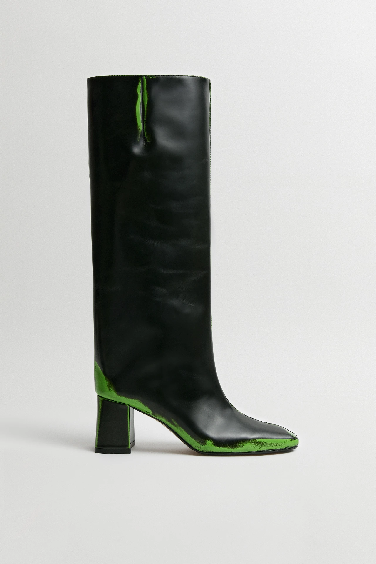 Miista-finola-green-brushed-01