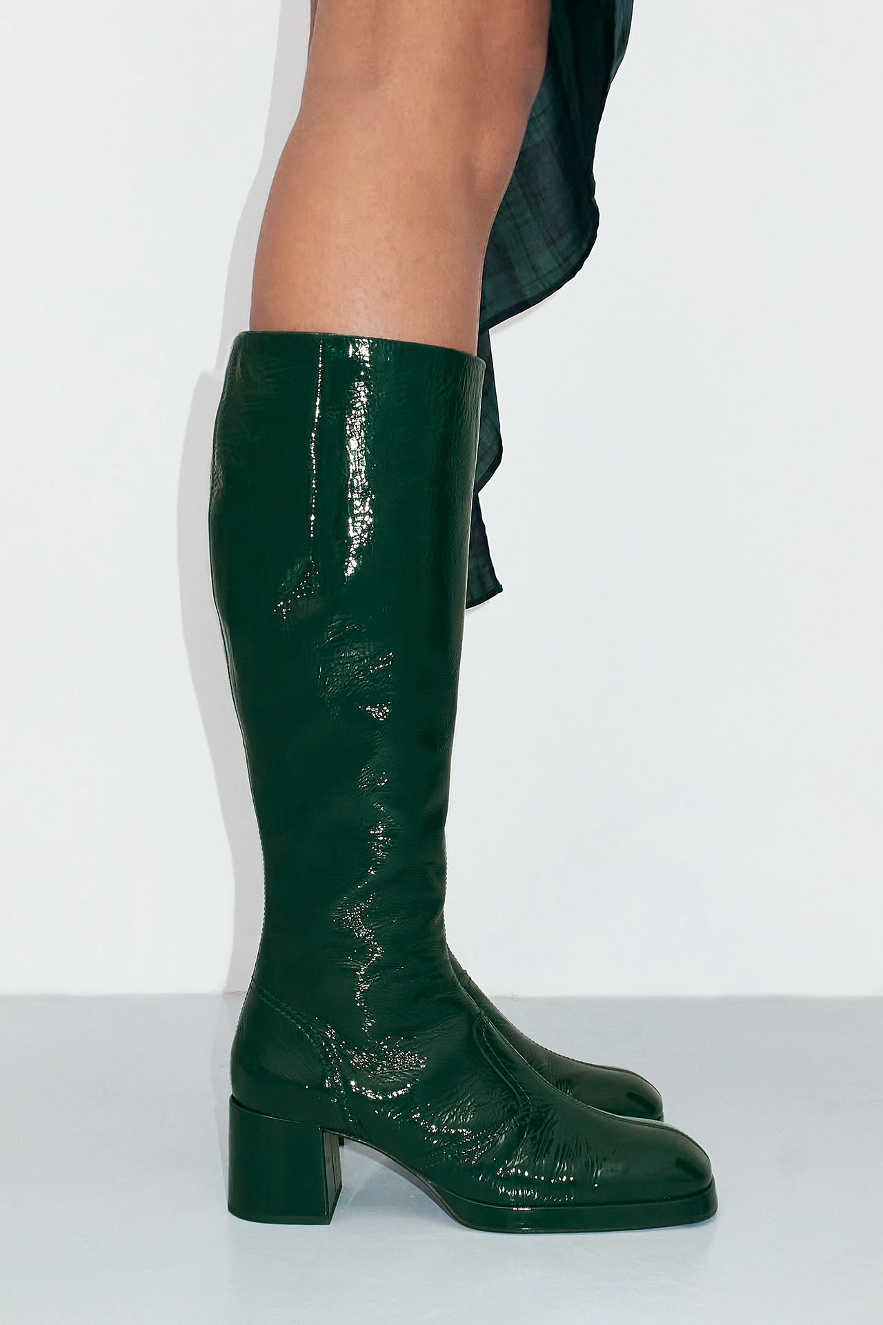 EC-miista-donna-mrinkle-green-tall-boots-04