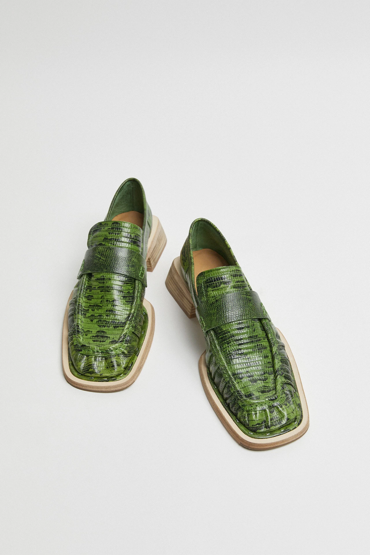 Miista-airi-green-loafers-04