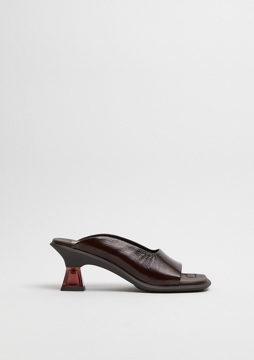 Miri Brown Mules Sandals | Miista Europe | Made in Spain