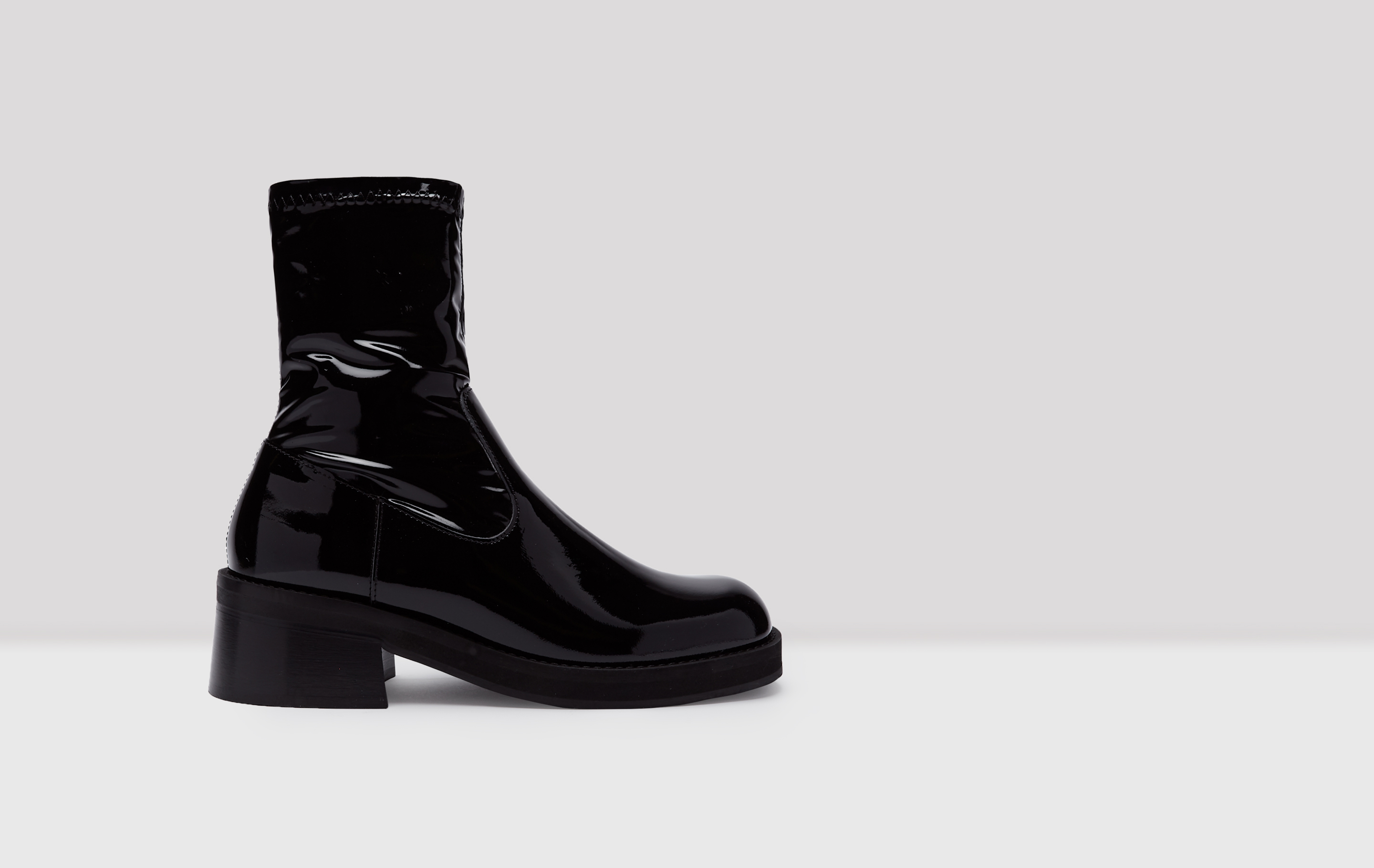 Oliana Black Patent Leather Boots // E8 