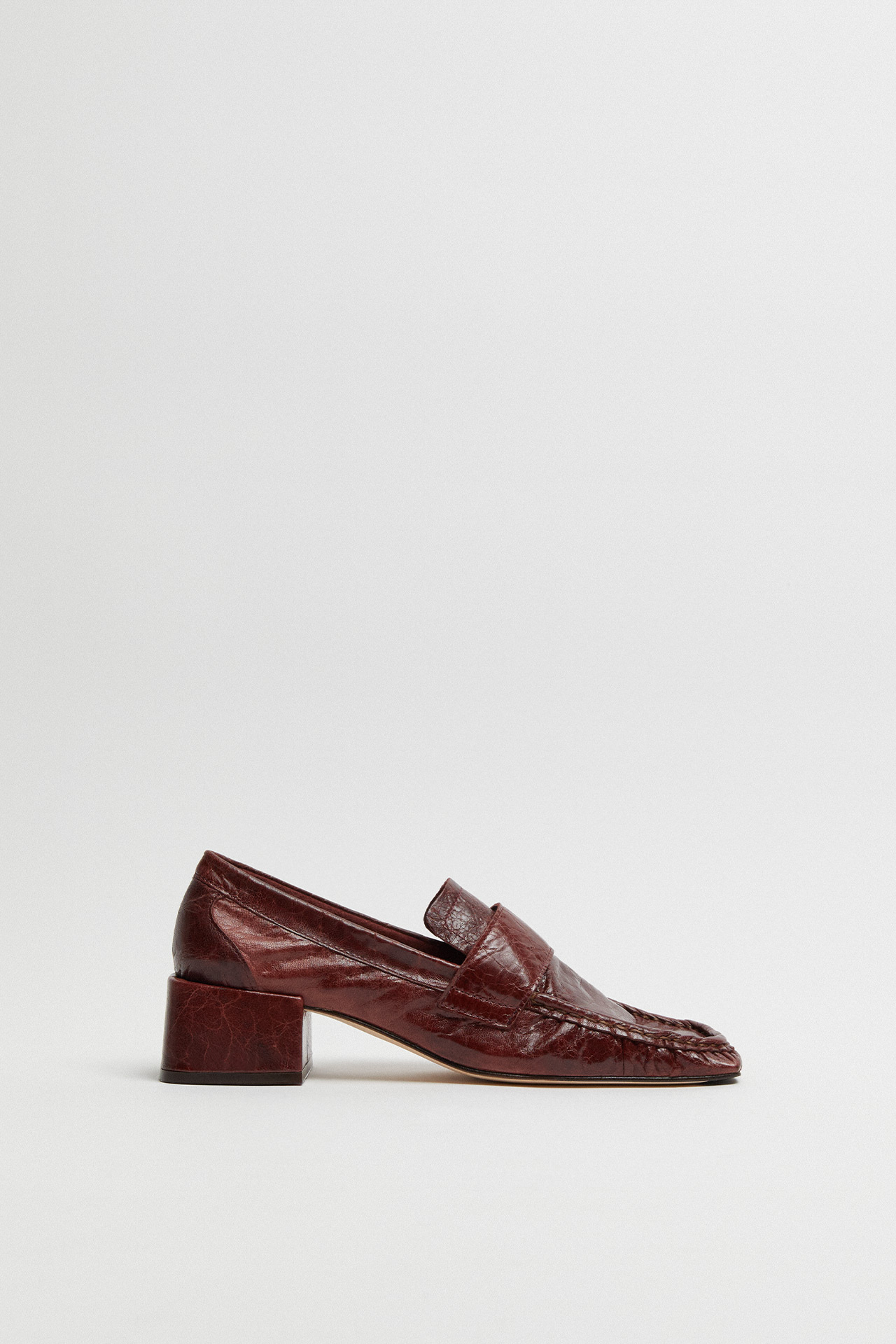 Serena Burgundy Loafers | Miista Europe | Made in Spain