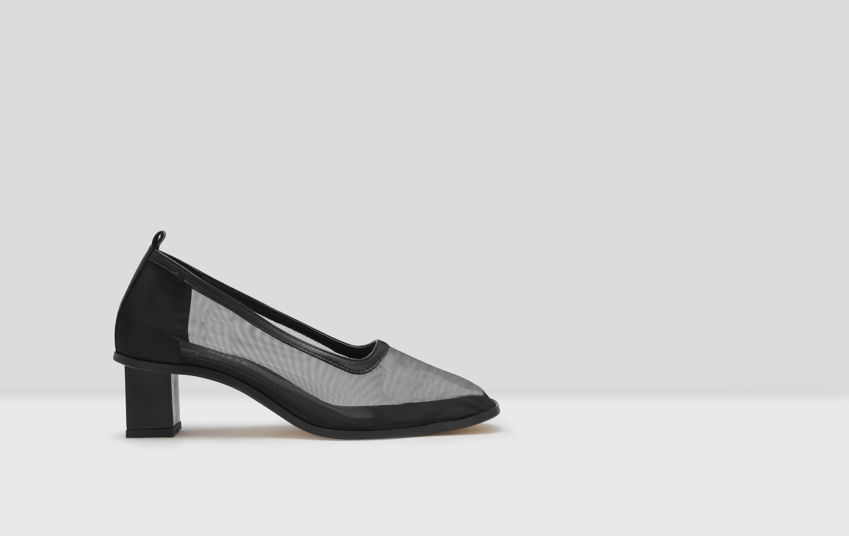 black court shoes mid heel