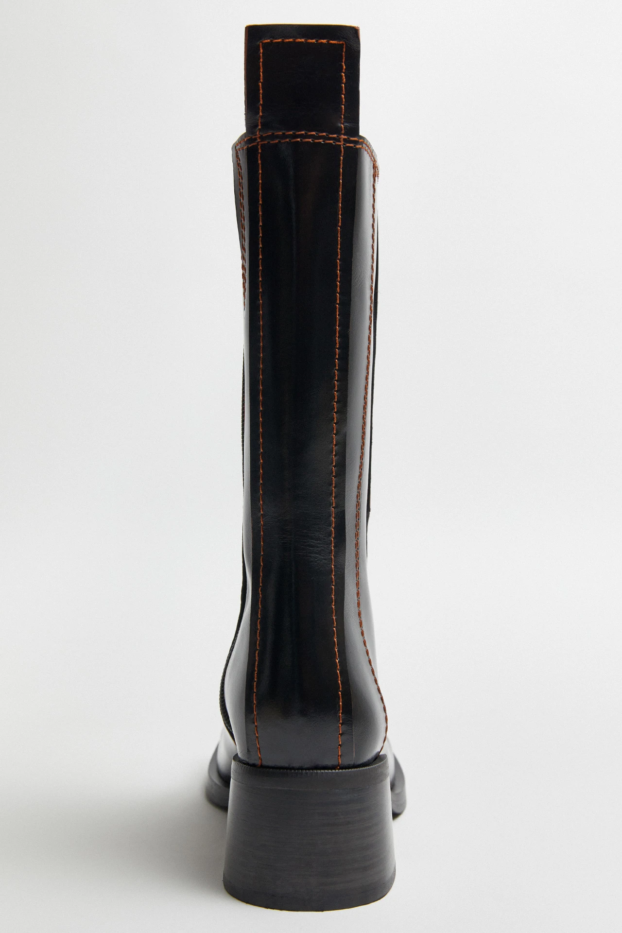 E8-mariela-black-boots-05