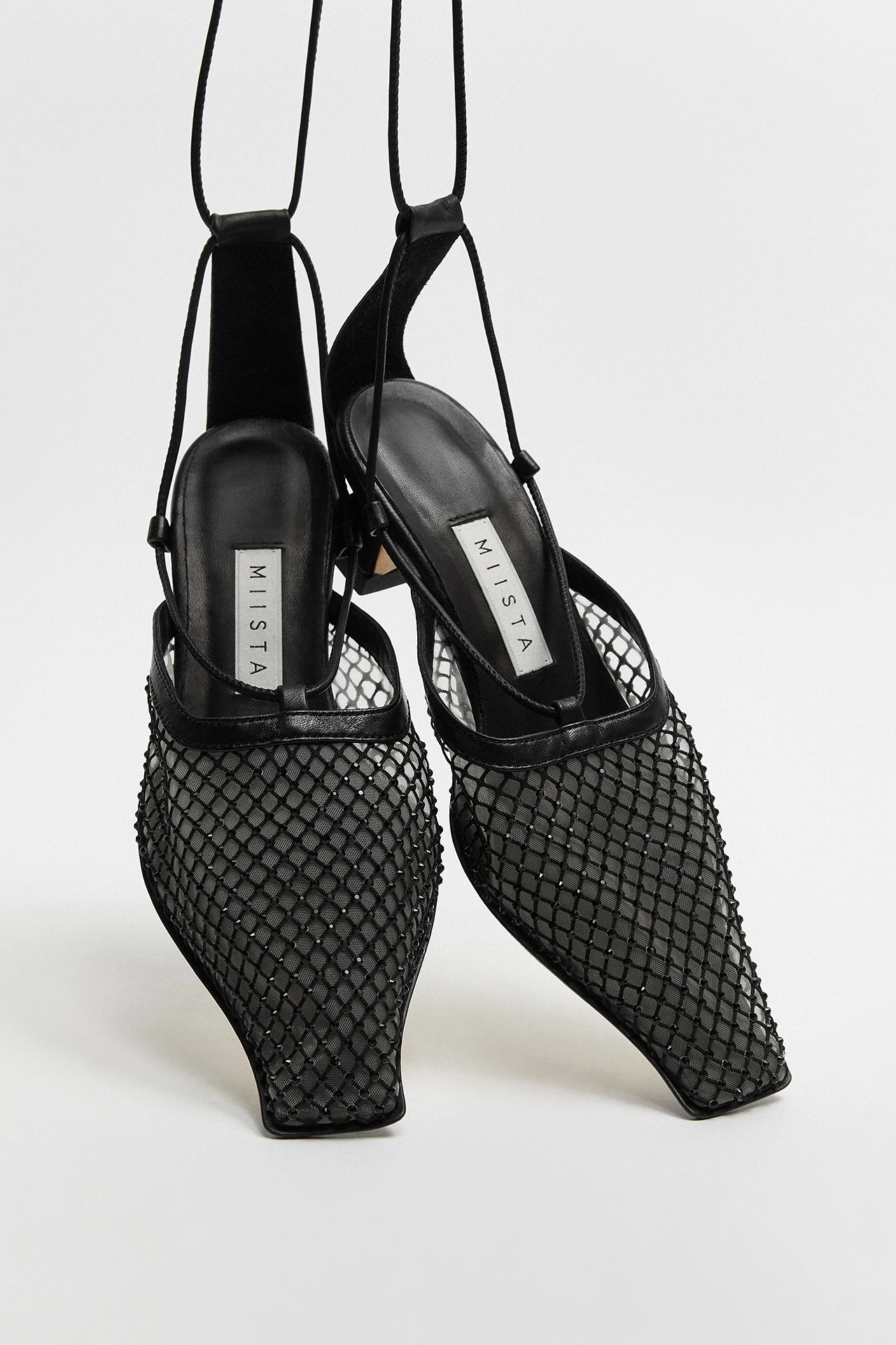 Miista-andes-black-sandals-04