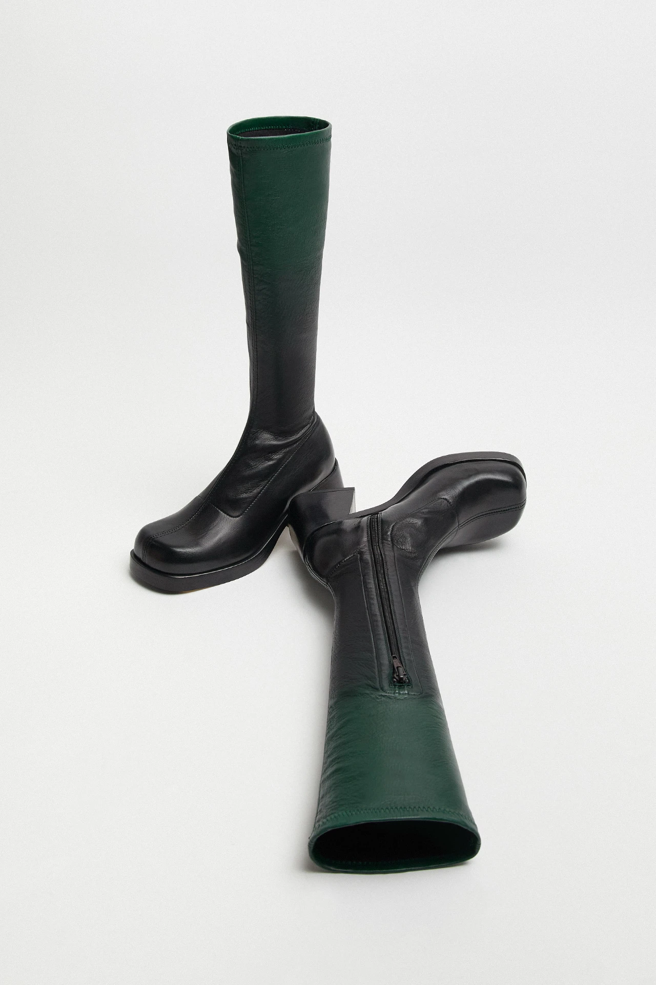 Miista-hedy-black-green-degrade-boots-02