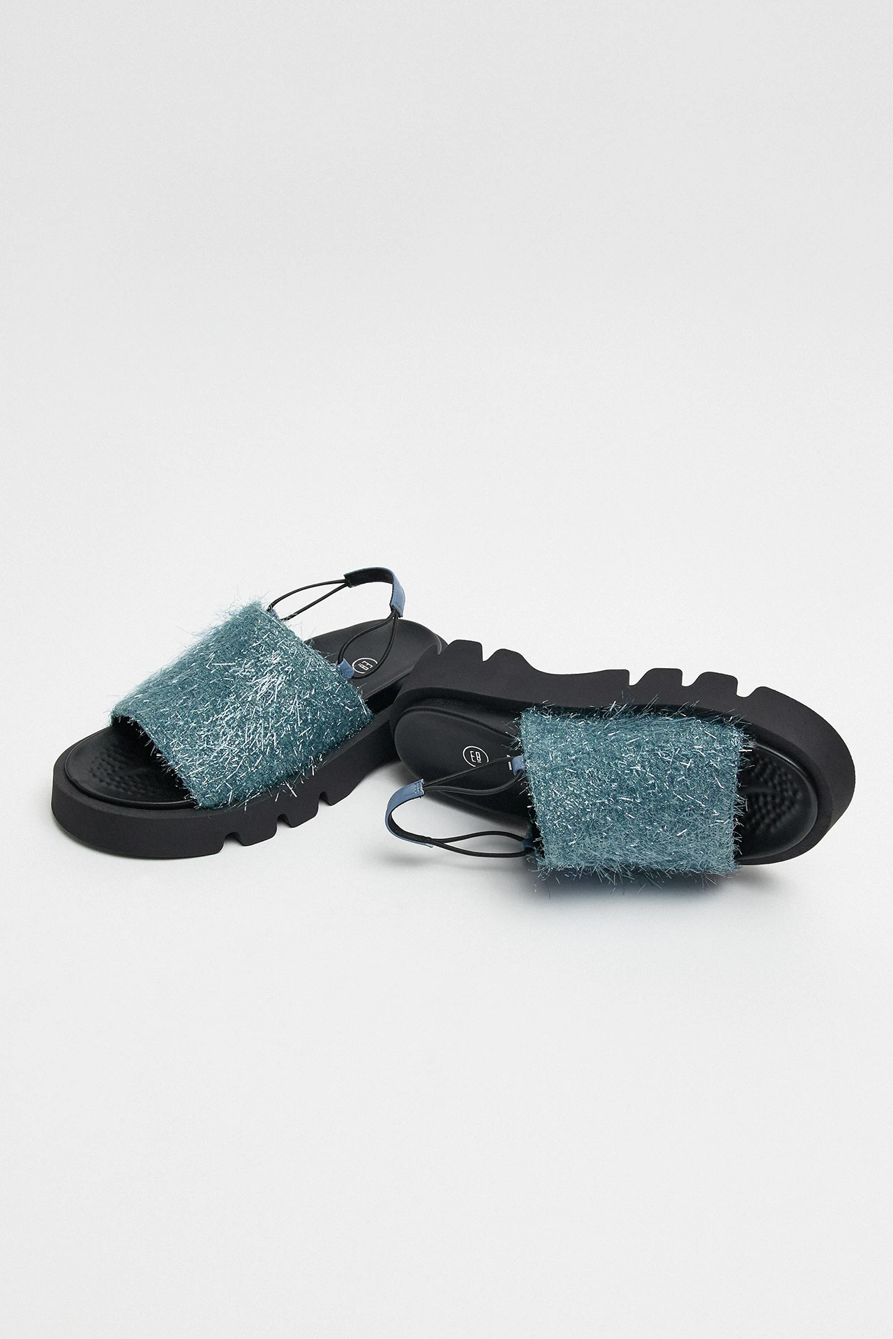 E8-Noreen-Blue-Sandal-02