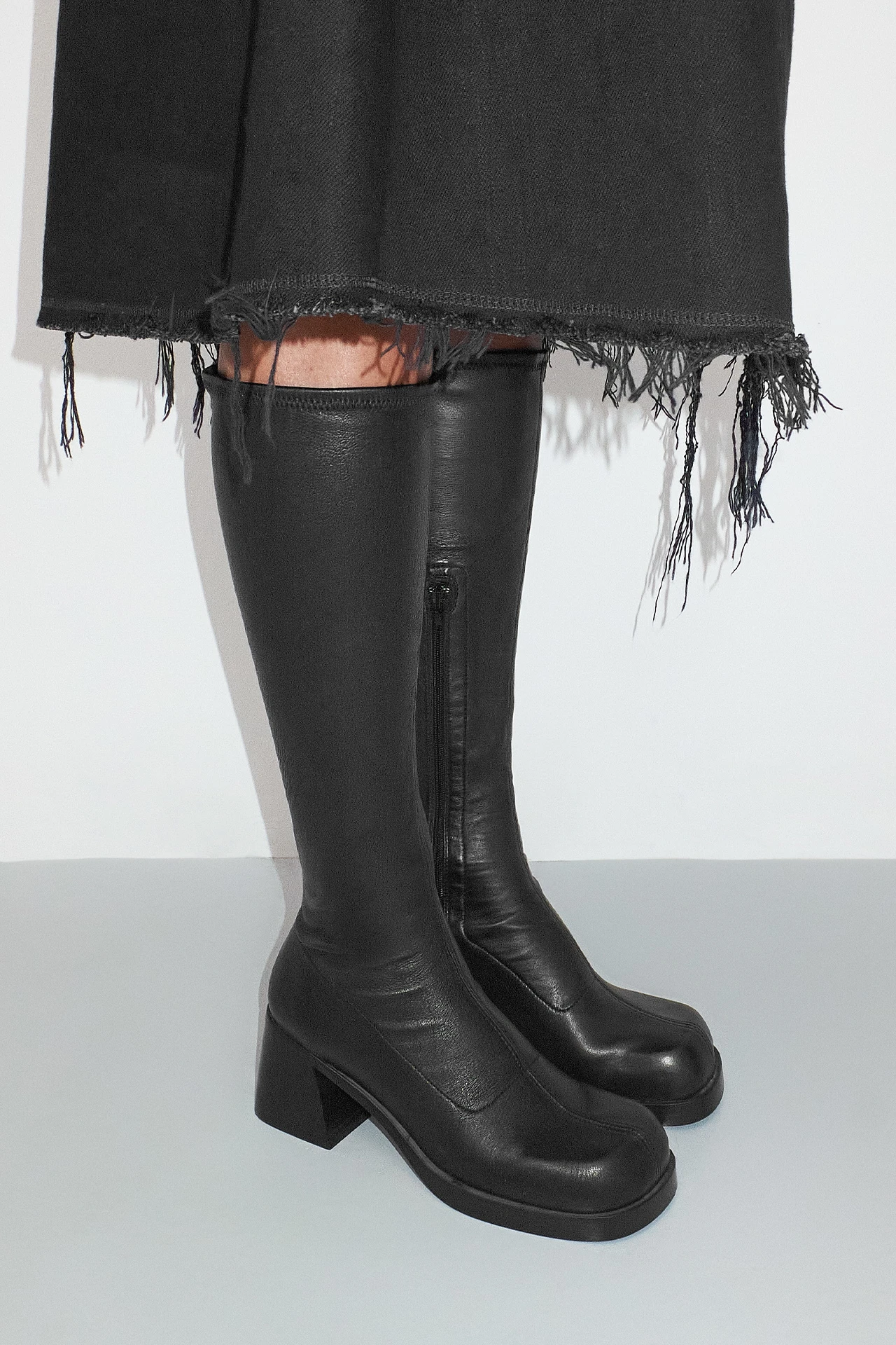 ec-miista-Hedy-Black-Boots-01