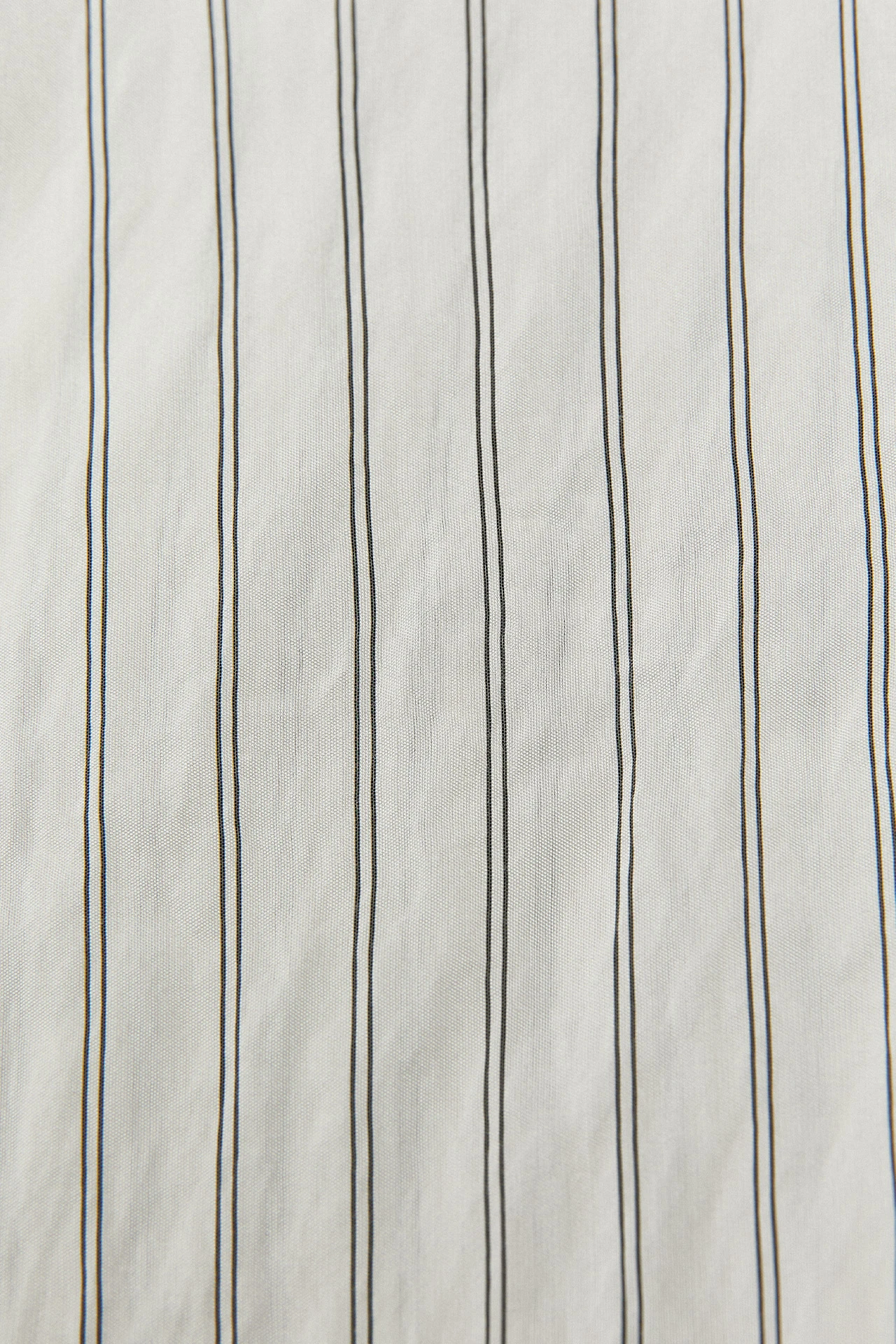 Miista-iryna-white-wide-lines-shirt-03