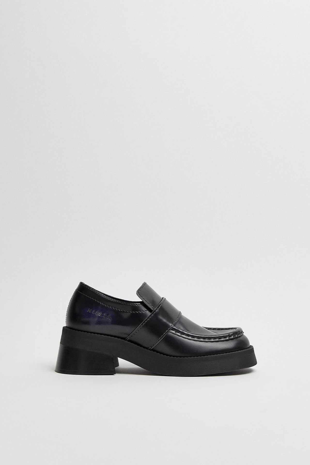 E8-Lib-Black-Grey-Blue-Loafers-01