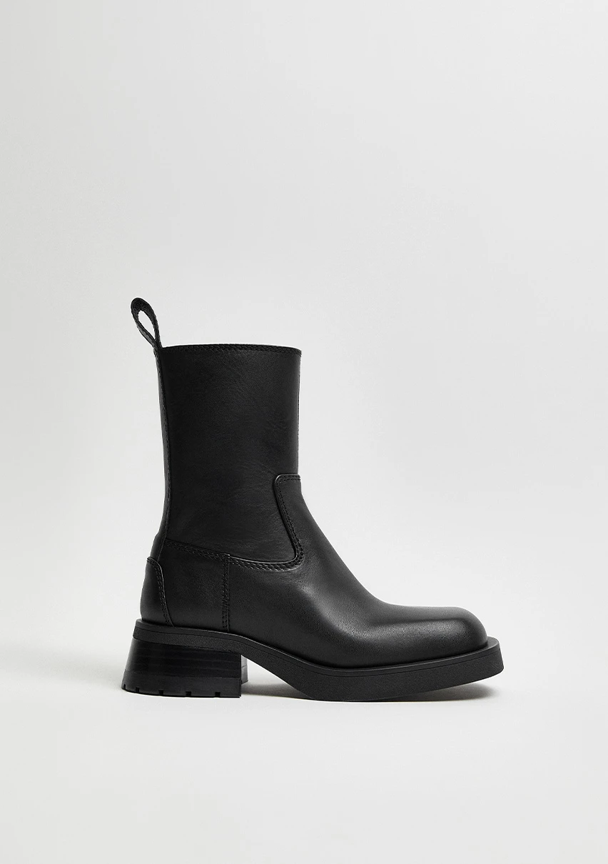 ec-e8-yolanda-black-boots-cp-2