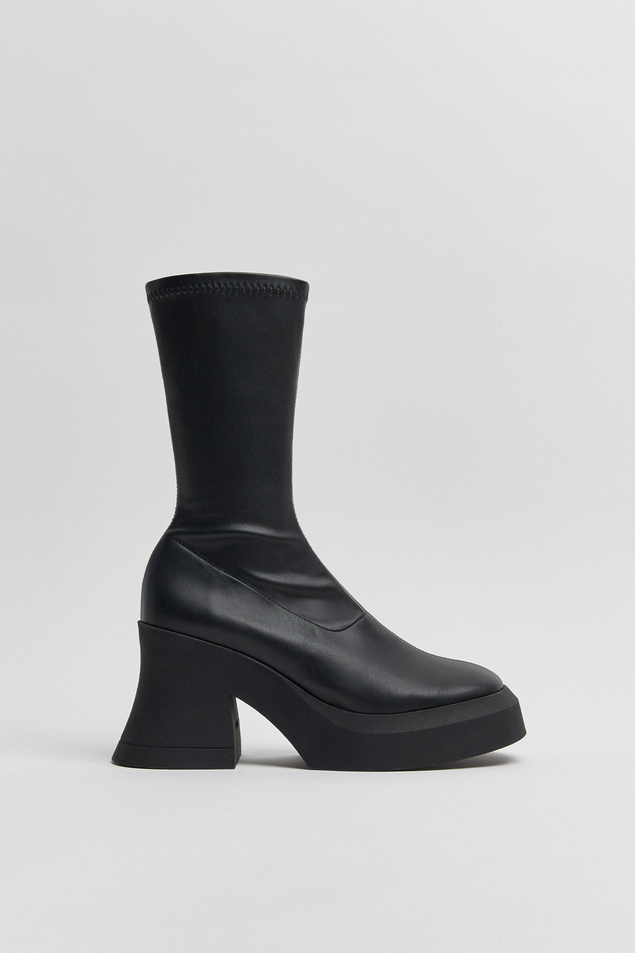 Aura Black Boots