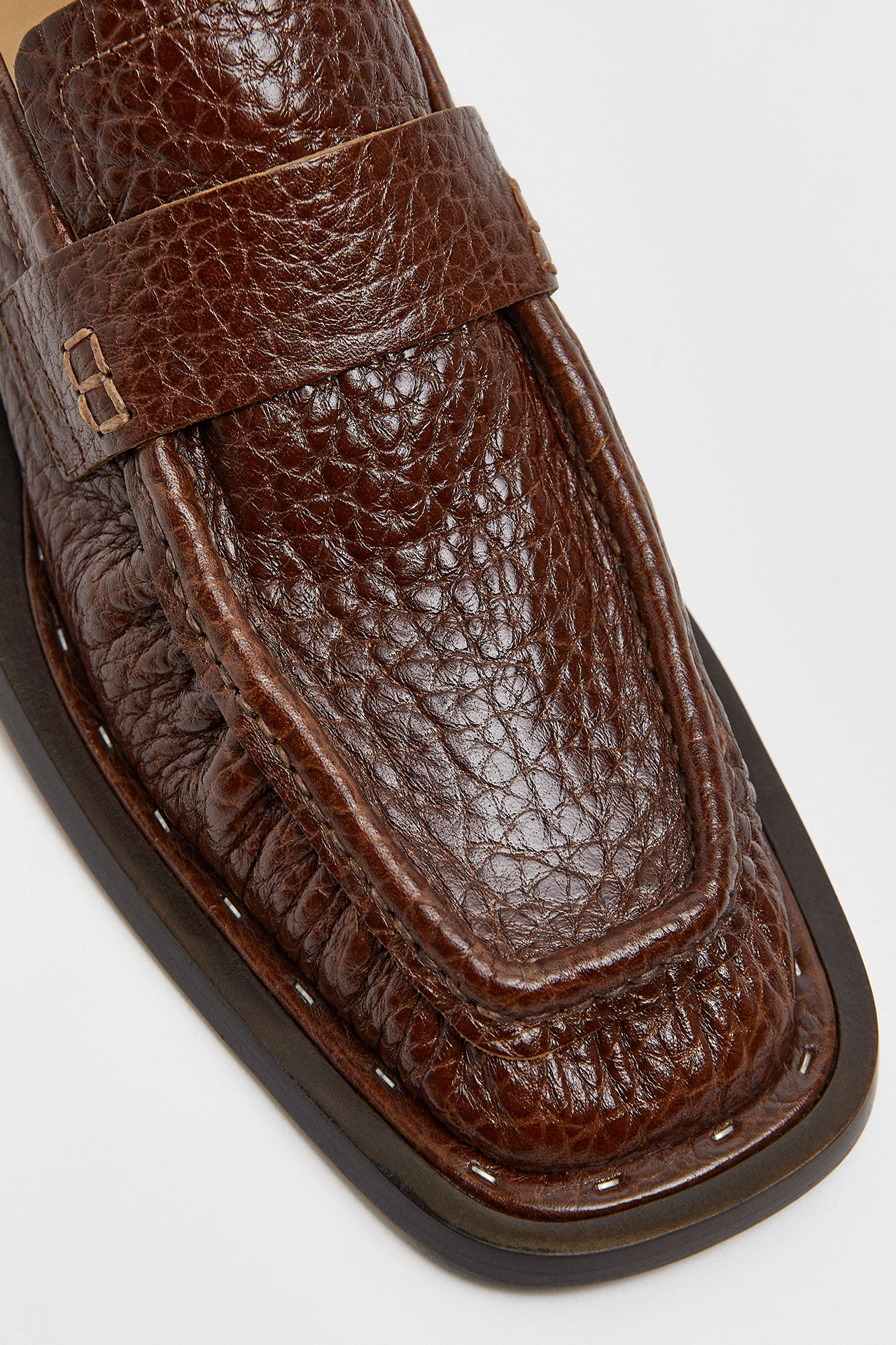 miista-Airi-Brown-Grain-Loafers-04