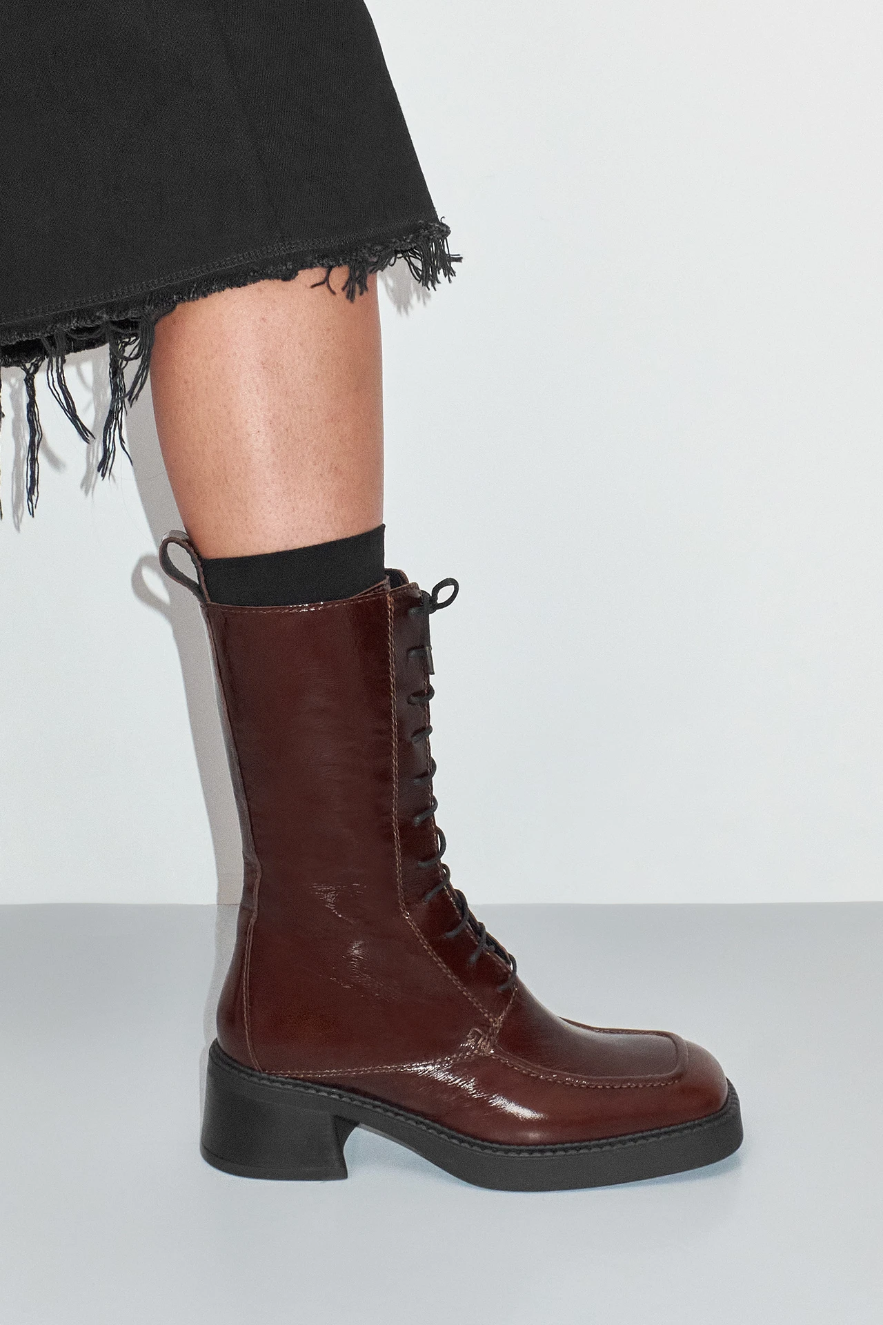 EC-E8-Agustina-Dark-Brown-Ankle-Boots-02