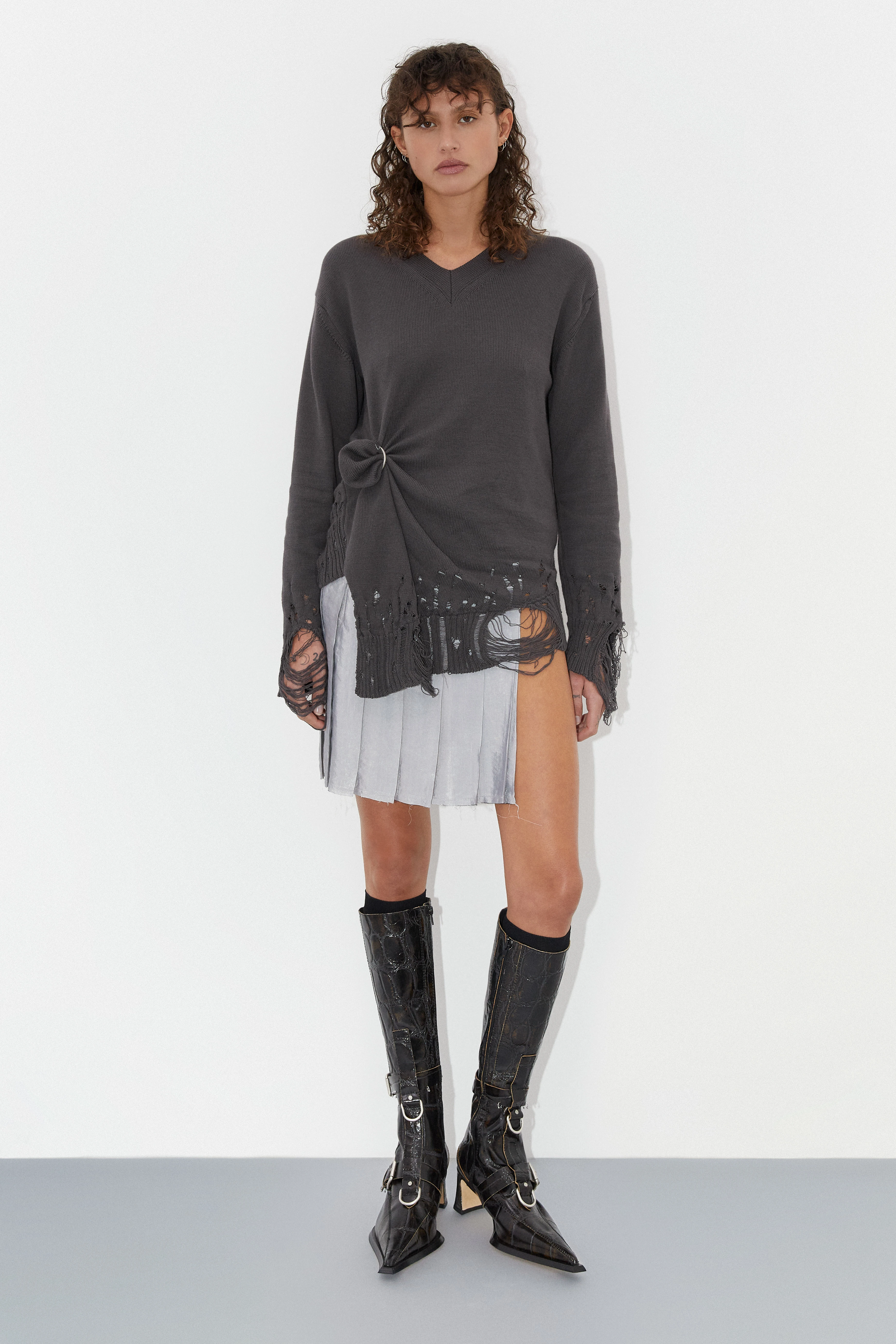 Total-eliya-brown-coco-buckled-tall-boots-lilyana-distressed-light-grey-knit-jumper-clare-washed-grey-wrap-skirt-01