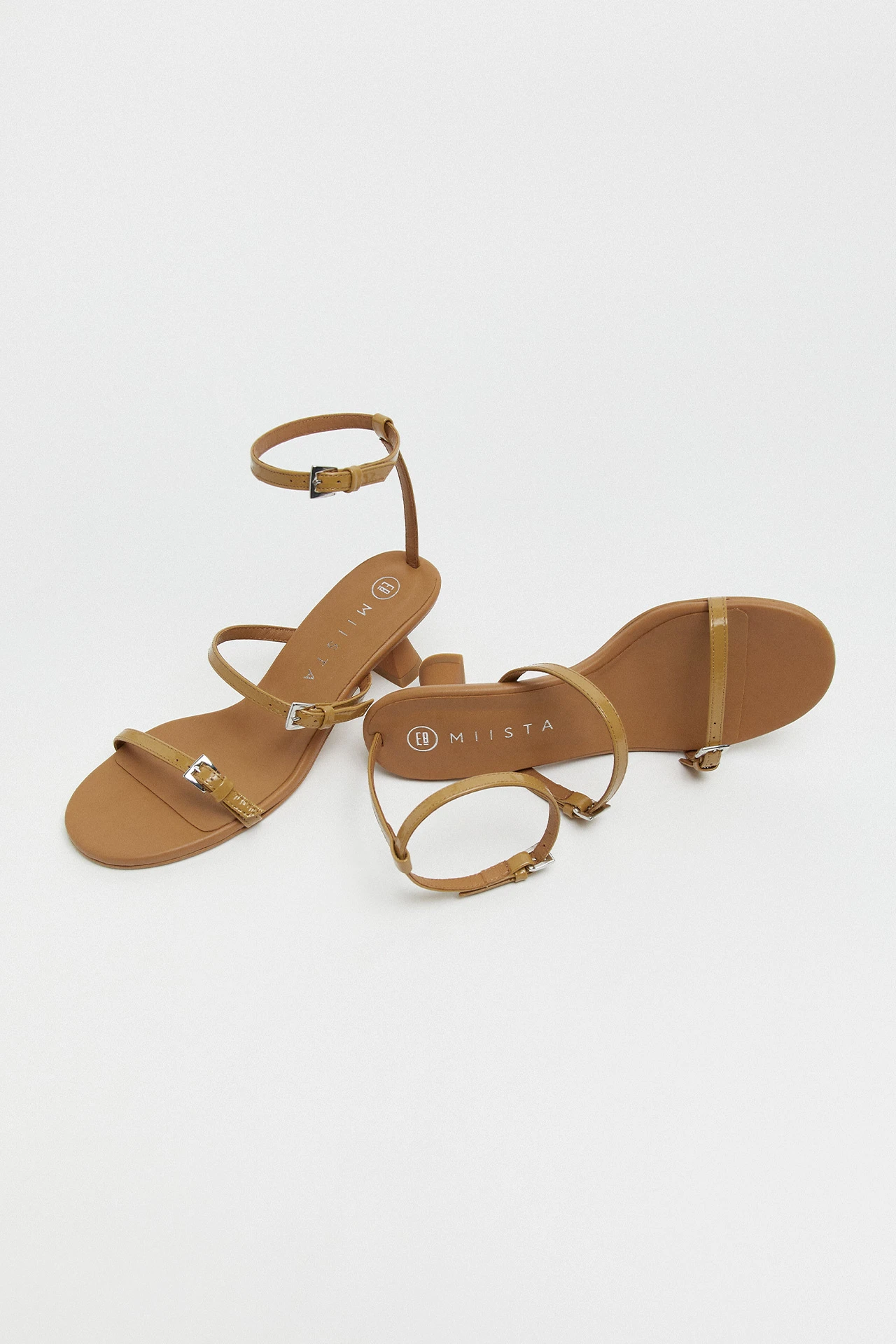 E8-Isaura-Beige-Sandal-02