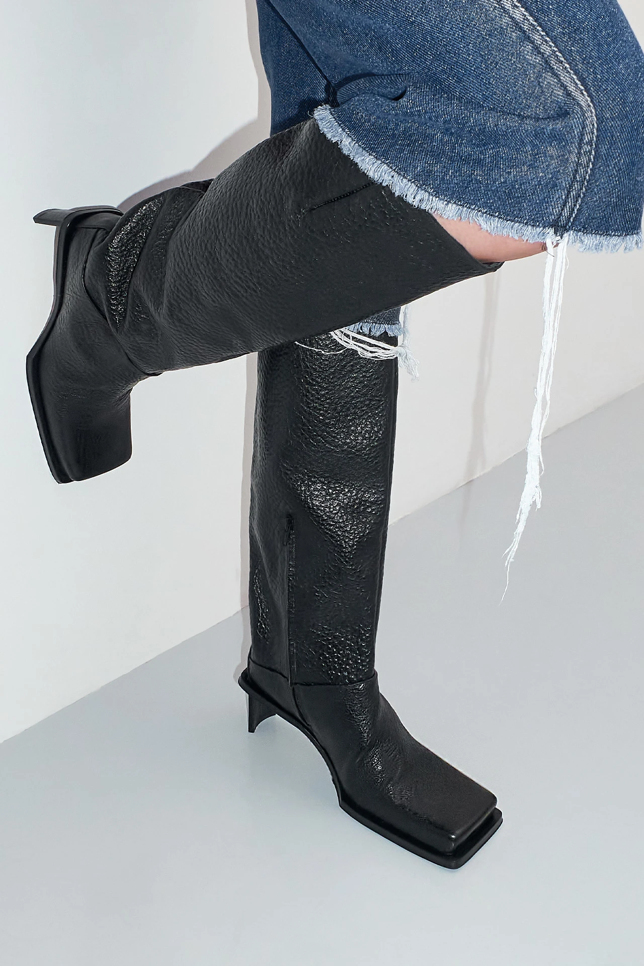 EC-Miista-Brianna-Black-Grain-Tall-Boots-03