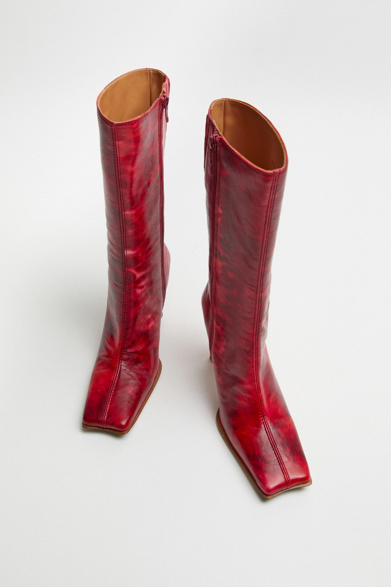 Miista-noor-red-boots-04