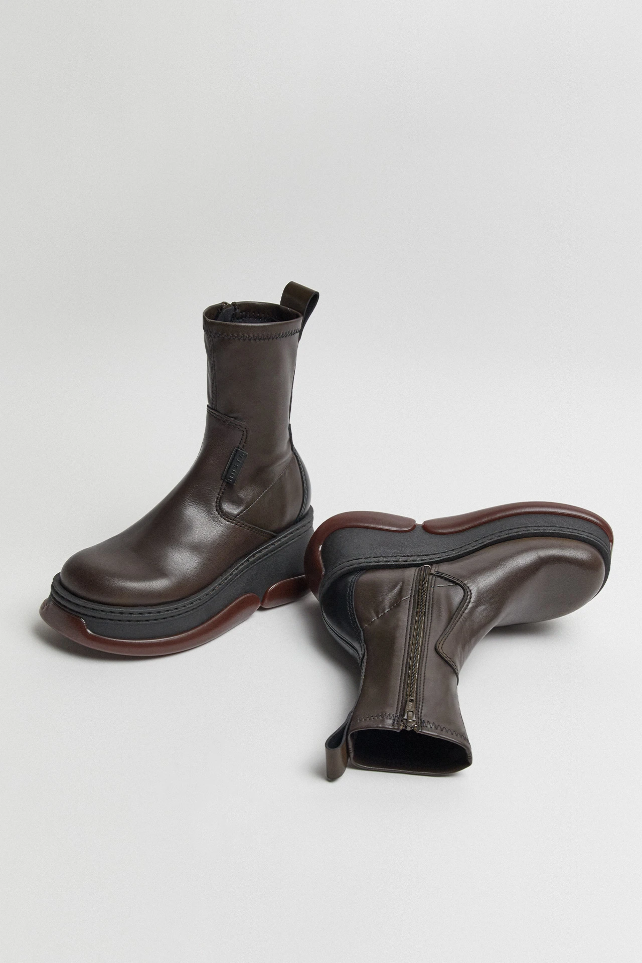 E8-kattrin-brown-boots-02