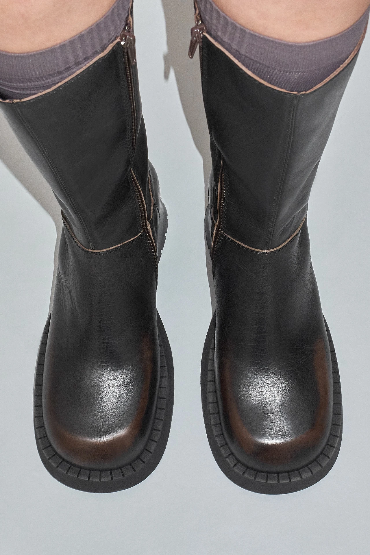 ec-E8-ilse-brown-ankle-boots-03