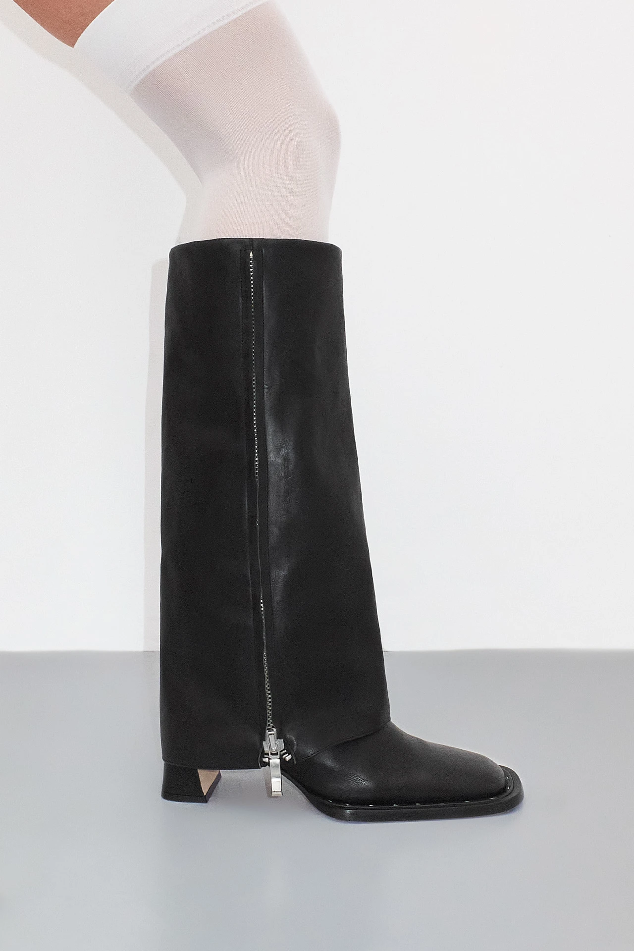 EC-bellamy-black-boots-04