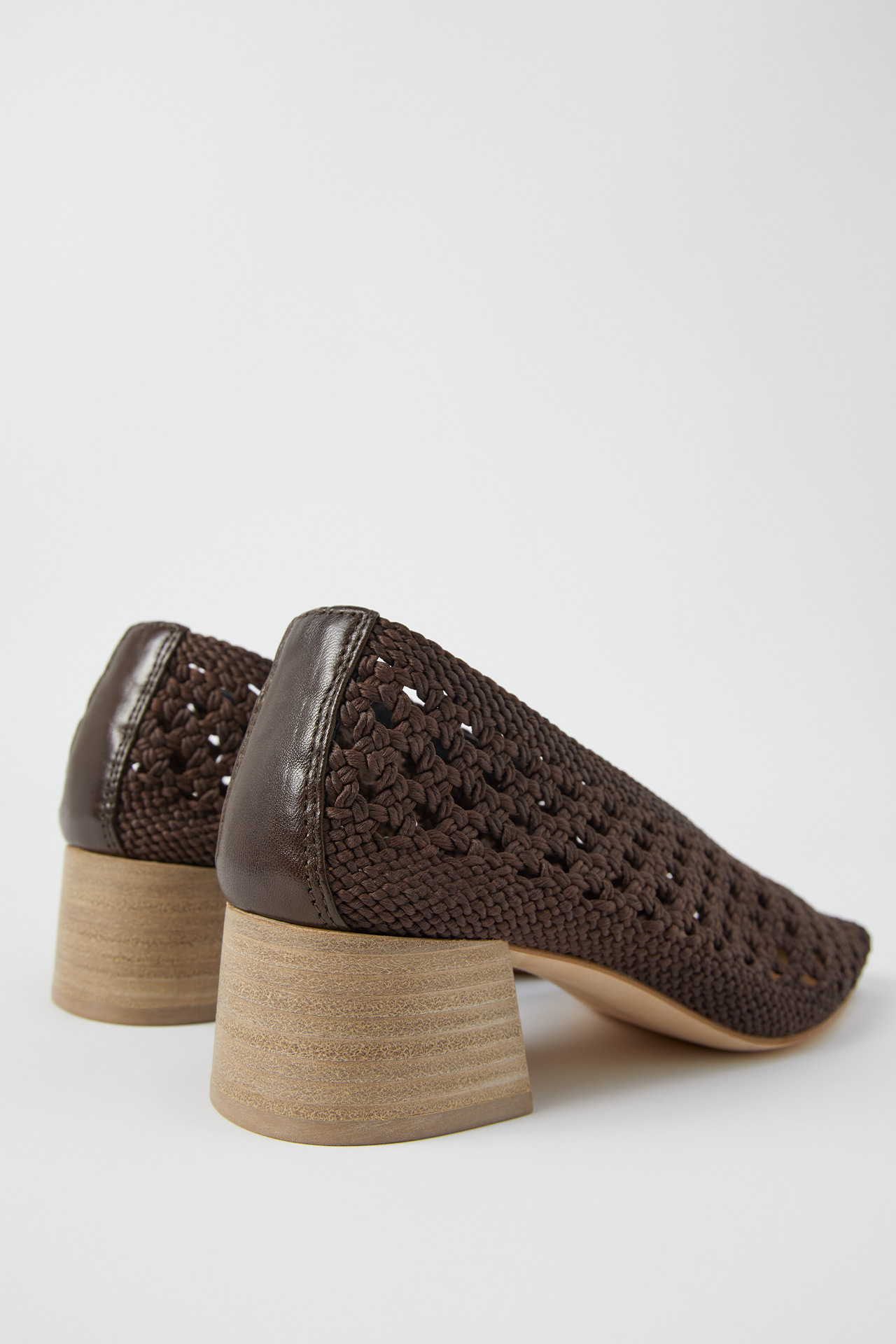 Taissa Brown Courts | Miista Europe | Made in Portugal