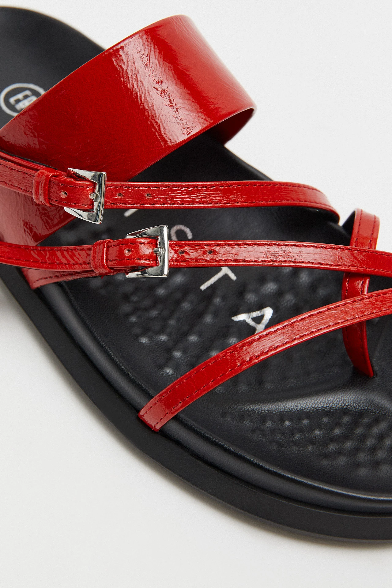 E8-Bahia-Red-Sandal-04