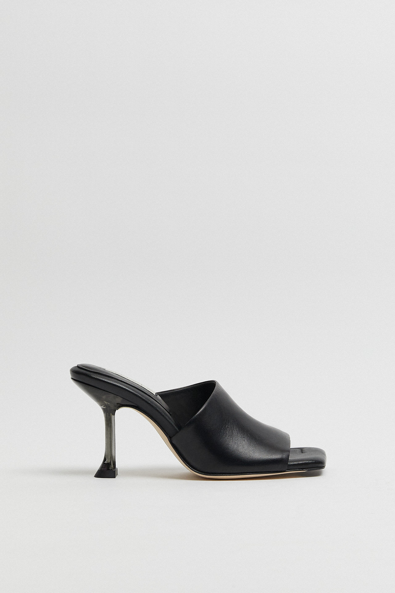 Miri Black Mules Sandals | Miista Europe | Made in Spain
