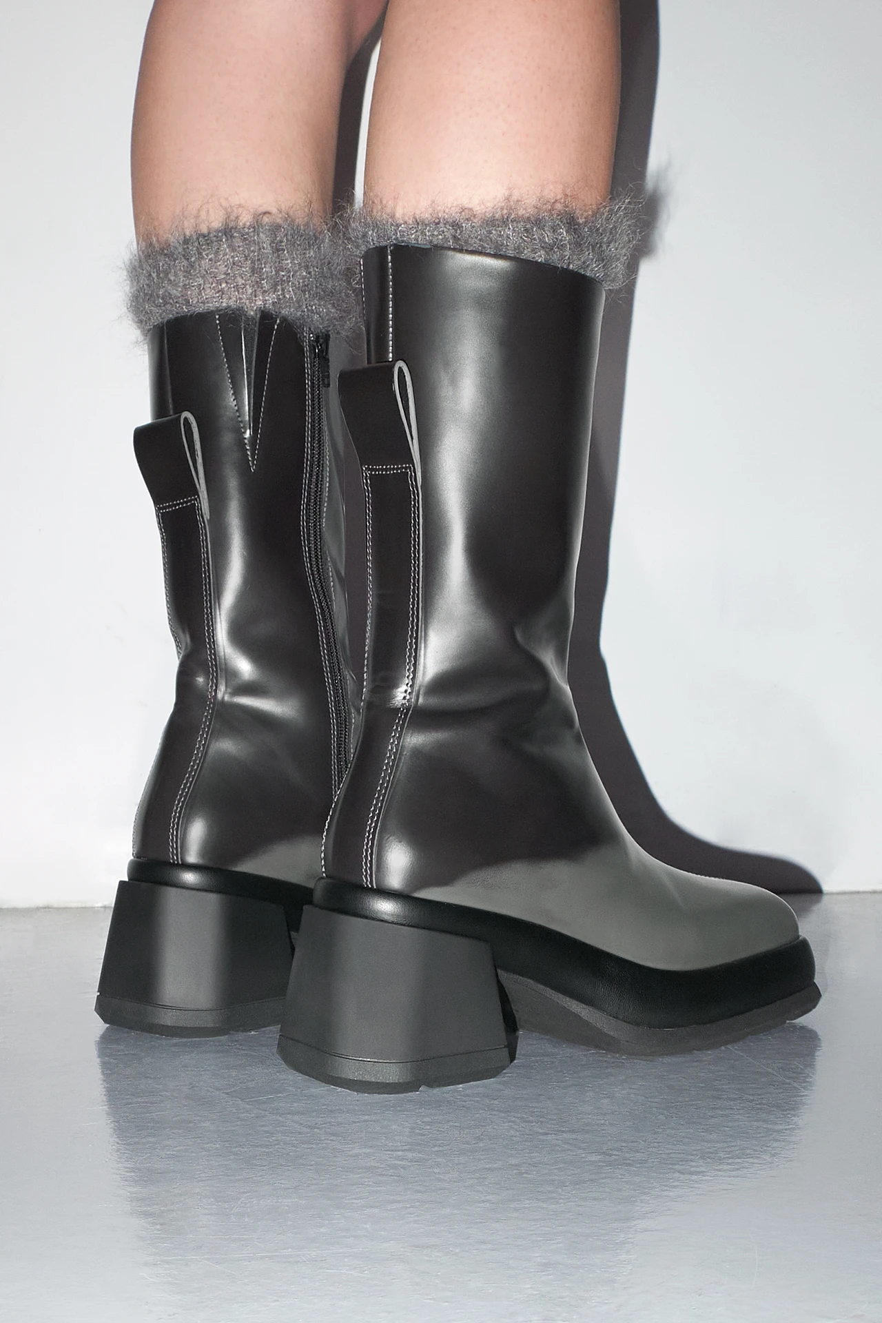 EC-E8-cassia-grey-boots-04