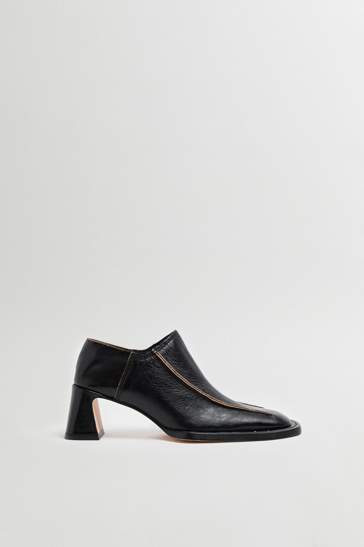 Miista-autumn-black-mules-01