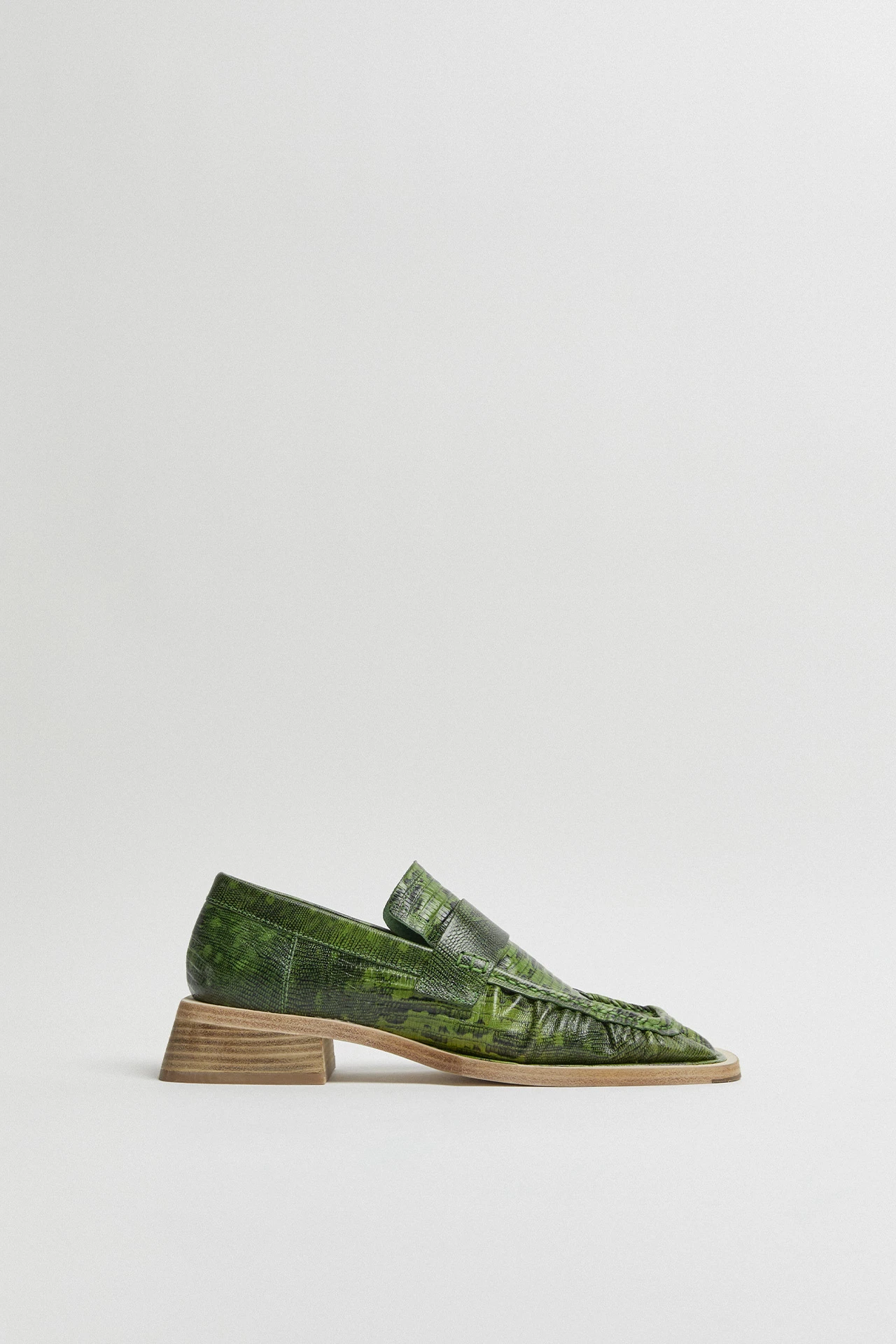 Miista-airi-green-loafers-01