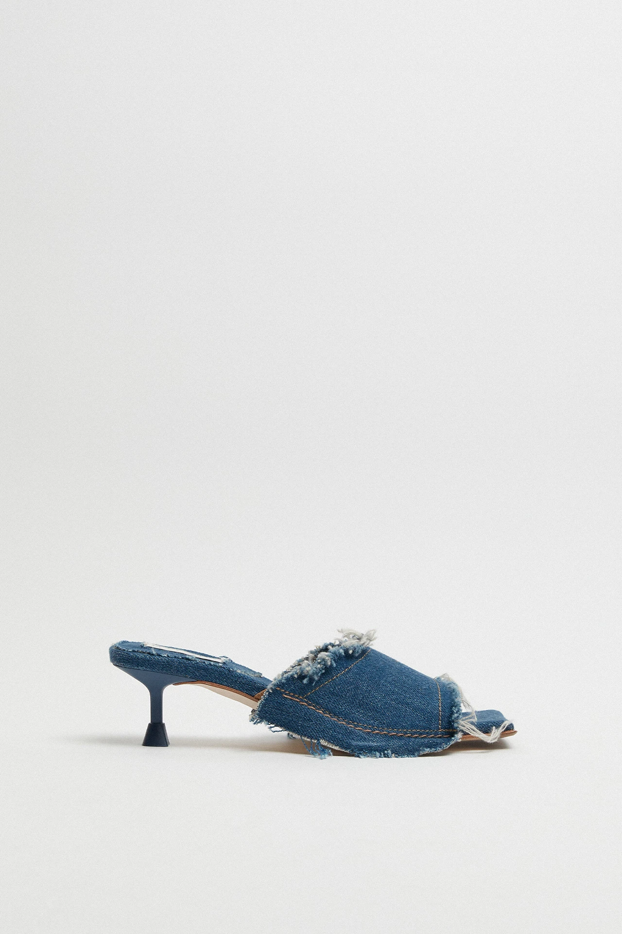 Miista-Betina-Blue-Denim-Sandals-01